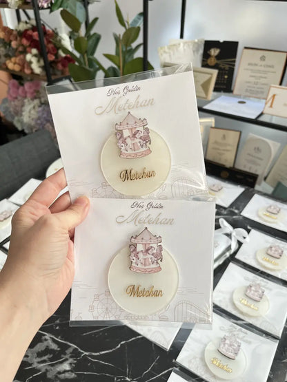 Kartlı Atlıkarınca Figürlü Magnet